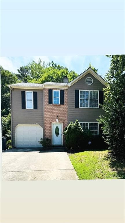 3 bedroom, 4 bathroom single family residence sold at 6715 Roscommon Drive, Austell, GA 30168