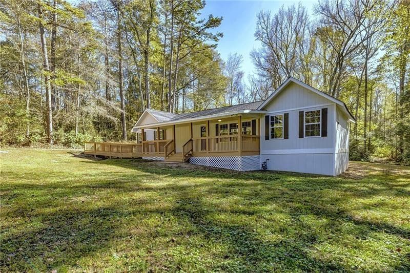 3 bedroom, 2 bathroom single family residence sold at 840 Highway 34, Newnan, GA 30263