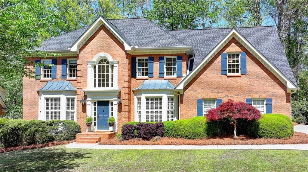 5 bedroom, 5 bathroom single family residence sold at 865 Mount Katahdin Trail, Johns Creek, GA 30022
