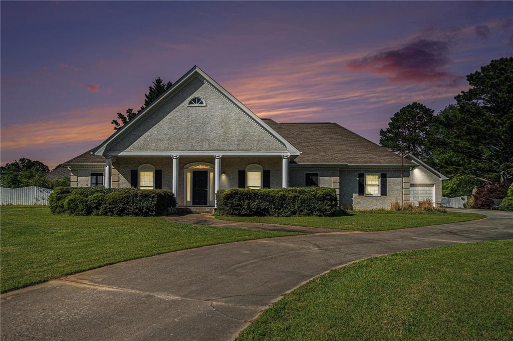950 Sundew Drive, Conyers, GA 30013 — most recent listing photo