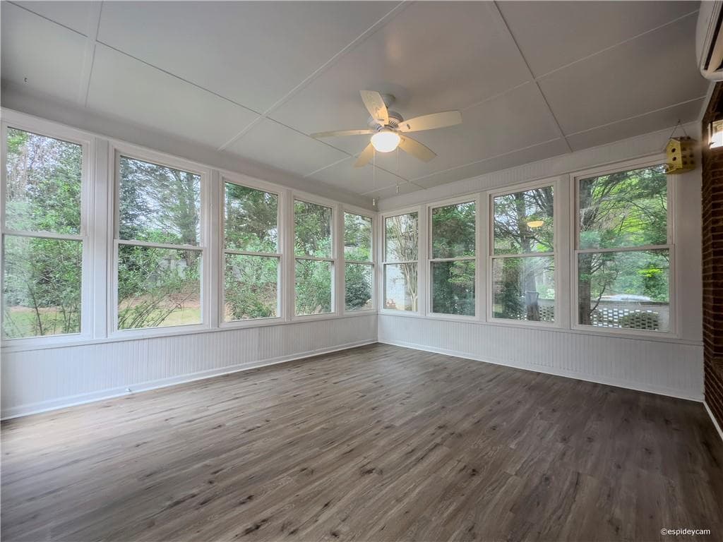 4 bedroom, 4 bathroom single family residence sold at 5814 Park Central Avenue, Peachtree Corners, GA 30092
