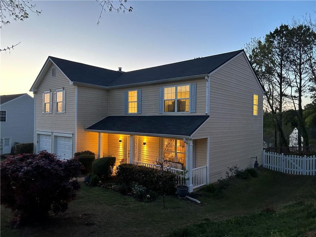 4 bedroom, 3 bathroom single family residence sold at 1002 River Plantation Drive, Woodstock, GA 30188