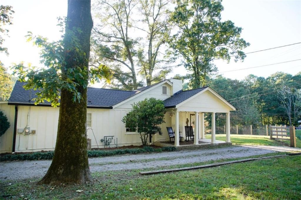3 bedroom, 2 bathroom single family residence sold at 1024 Collard Valley Road, Cedartown, GA 30125