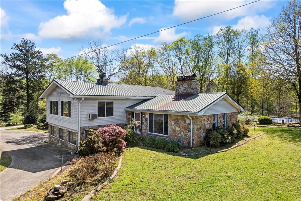 4 bedroom, 3 bathroom single family residence sold at 700 Stewart Road, Covington, GA 30016
