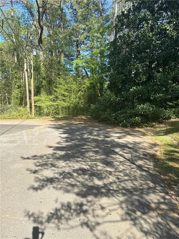 5 bedroom, 7 bathroom, 5,000 sq ft single family residence under contract at 1291 Sunderland Court, Atlanta, GA 30319 — photo 8