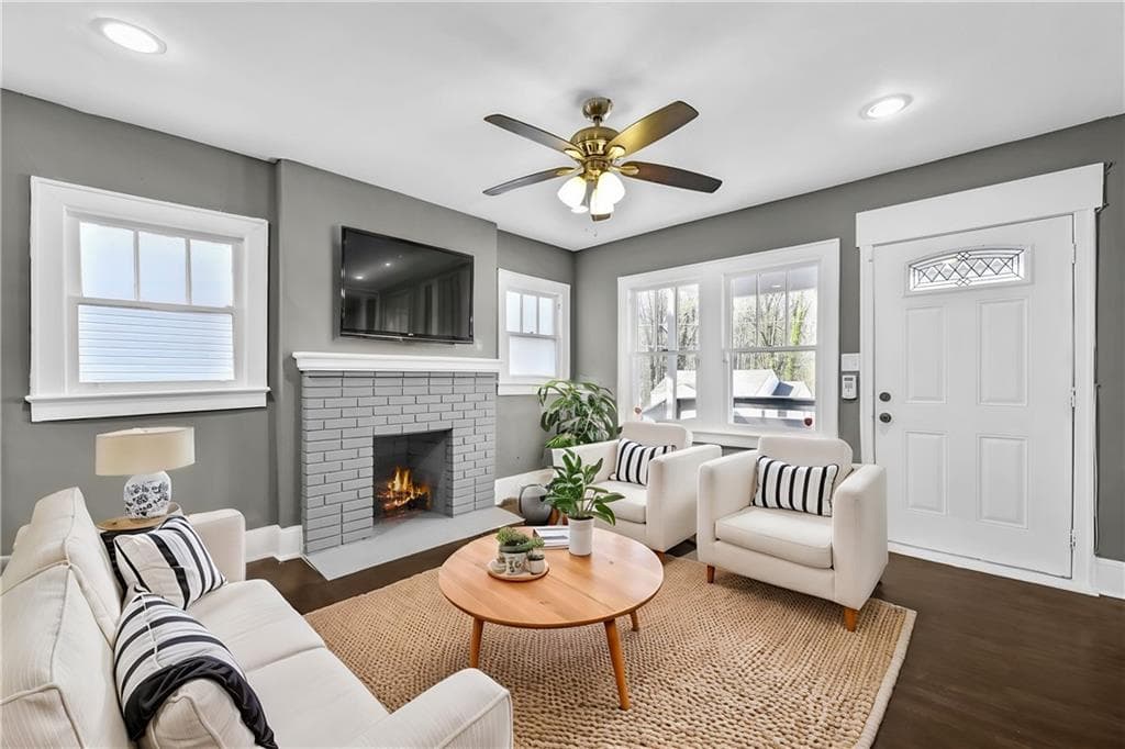 3 bedroom, 2 bathroom, 1,252 sq ft single family residence sold at 2006 Conrad Avenue, Atlanta, GA 30315