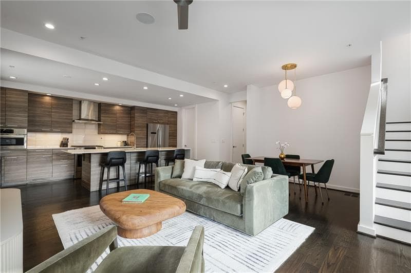 3 bedroom, 4 bathroom townhouse sold at 504 Rankin Street 4, Atlanta, GA 30308