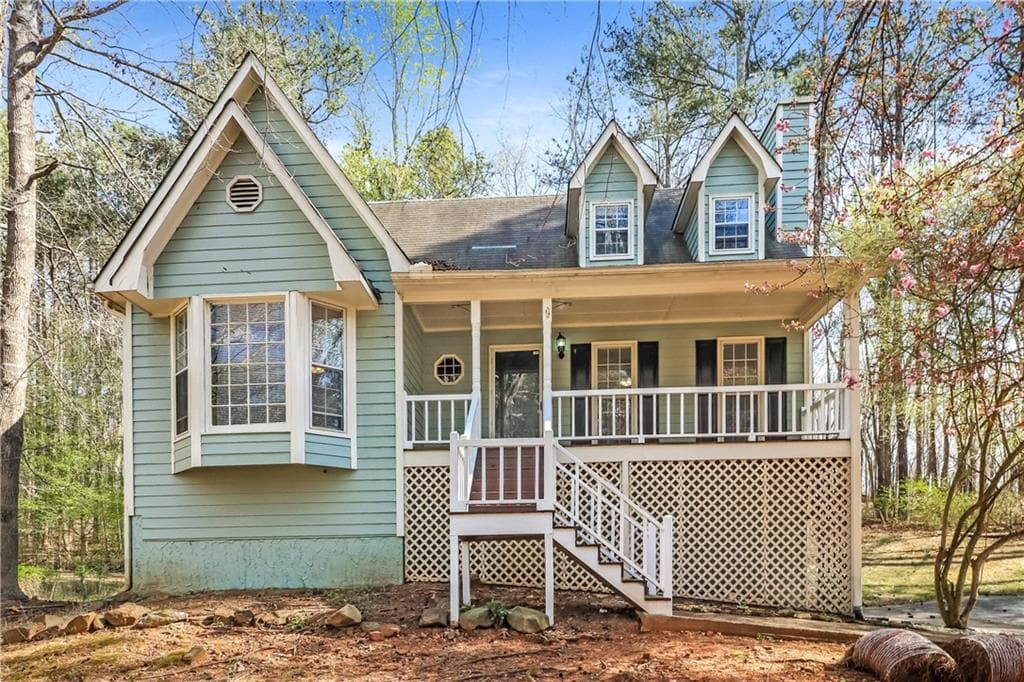 3 bedroom, 2 bathroom single family residence sold at 495 Stratford Drive, Douglasville, GA 30134