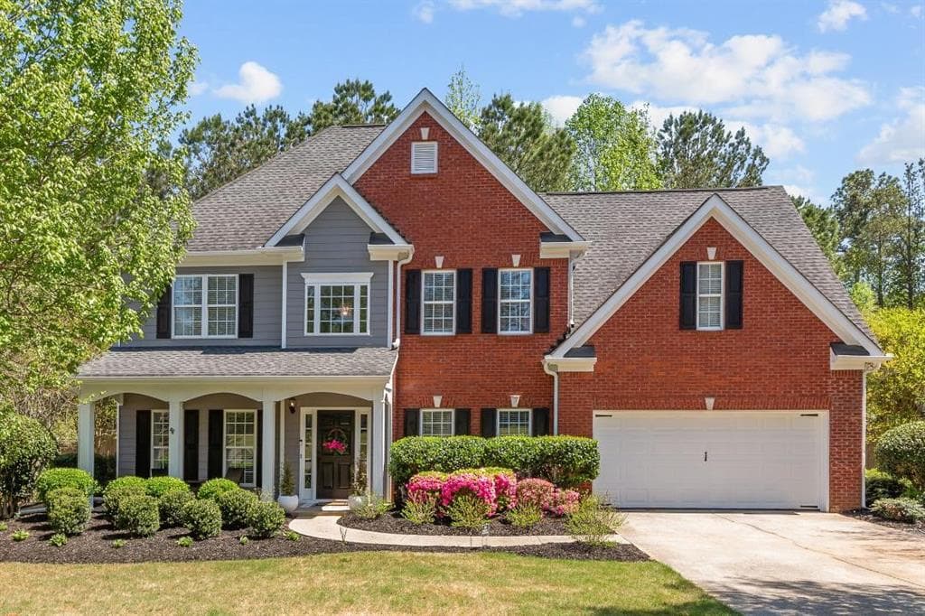 4 bedroom, 3 bathroom single family residence sold at 4013 Suwanee Place Drive, Suwanee, GA 30024