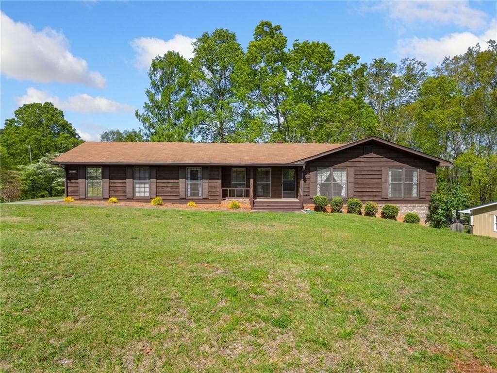 4927 Bedell Road, Roswell, GA 30075 — most recent listing photo