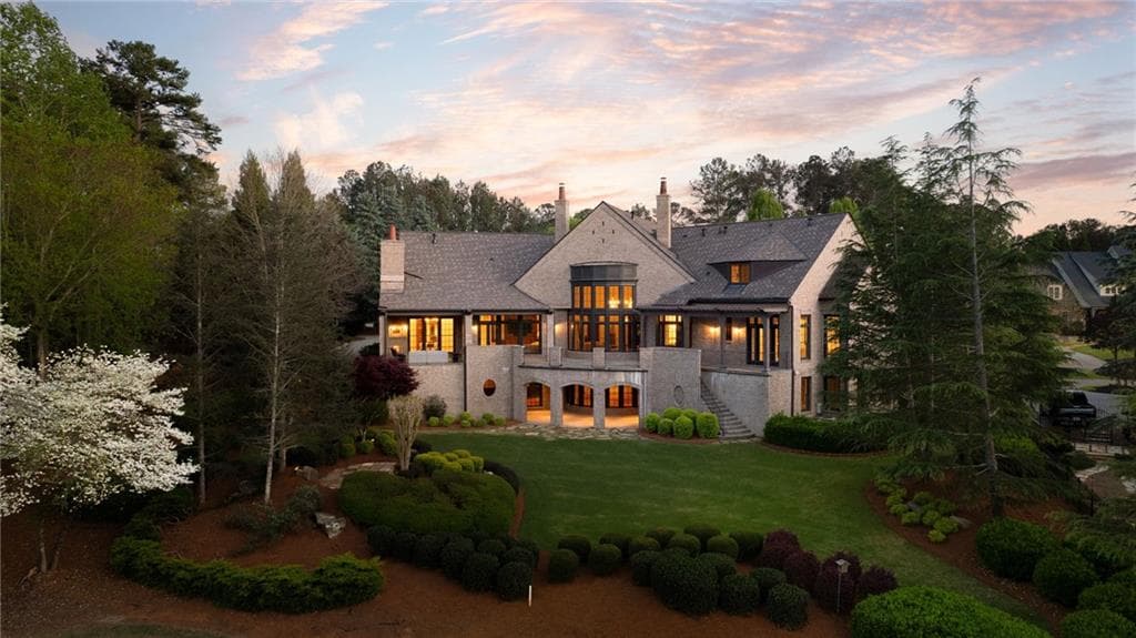 6 bedroom, 9 bathroom single family residence sold at 4595 Whitestone Way, Suwanee, GA 30024