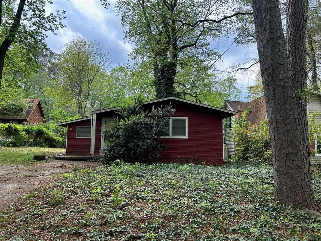 2 bedroom, 1 bathroom single family residence sold at 520 Pine Drive, Pine Lake, GA 30072