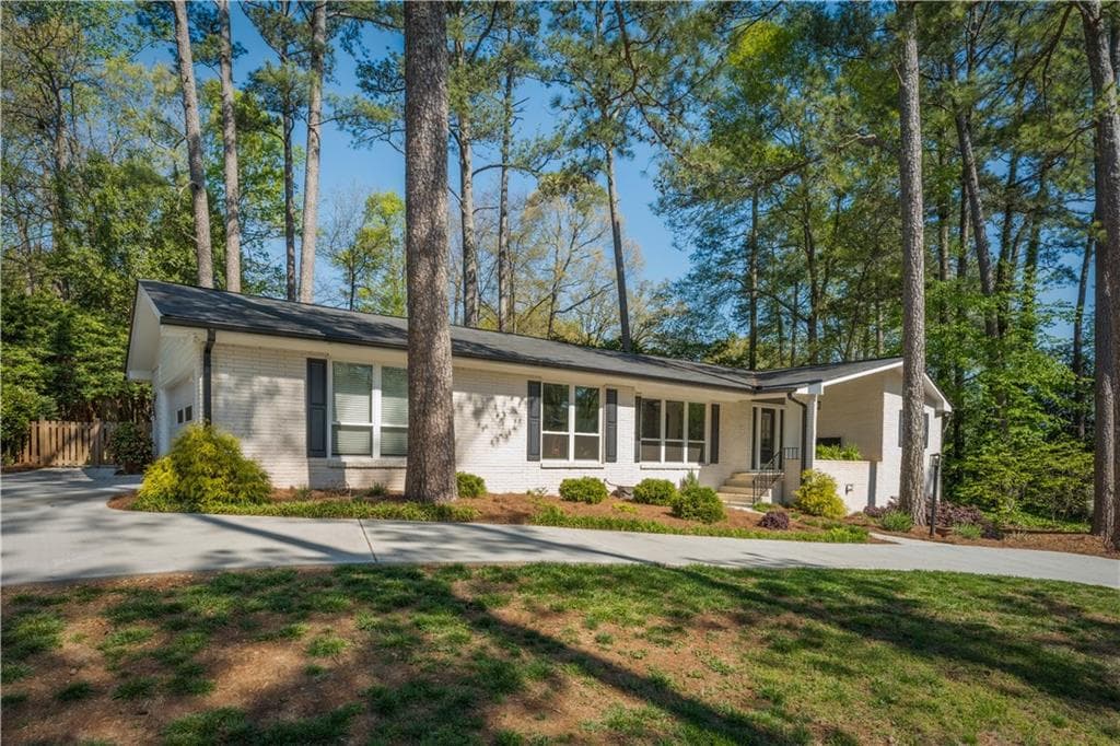 4 bedroom, 3 bathroom single family residence sold at 2590 Hawthorne Place, Atlanta, GA 30345