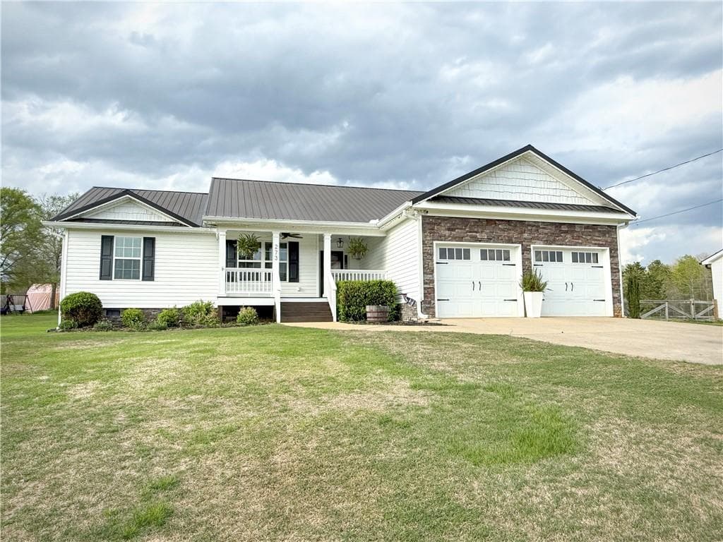 3 bedroom, 2 bathroom single family residence sold at 273 Crowe Springs Road, Cartersville, GA 30121