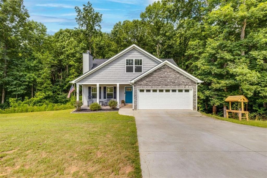 4 bedroom, 3 bathroom single family residence sold at 122 Cannon Creek, Homer, GA 30547