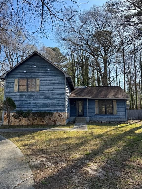 3 bedroom, 3 bathroom single family residence sold at 6846 Cherry Log Place, Austell, GA 30168