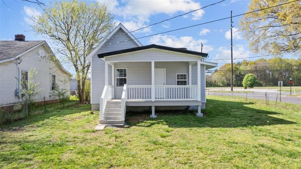 3 bedroom, 1 bathroom single family residence sold at 645 West Avenue, Cedartown, GA 30125