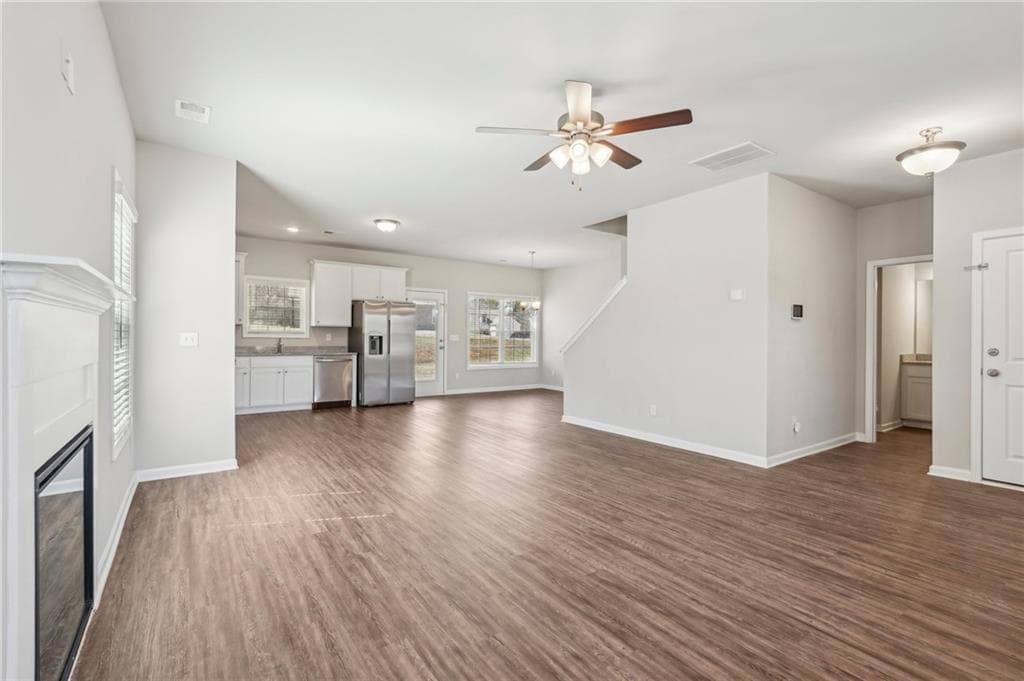 4 bedroom, 3 bathroom single family residence for rent at 516 College Drive Stagecoach, Barnesville, GA 30204 for $1,850 a month — photo 8