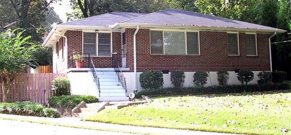 2 bedroom, 1 bathroom single family residence sold at 223 Lucerne Street, Decatur, GA 30030