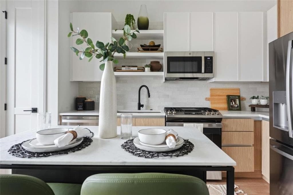 1 bedroom, 1 bathroom, 598 sq ft condominium for rent at 665 Auburn Avenue 610, Atlanta, GA 30312 for $2,700 a month — photo 10