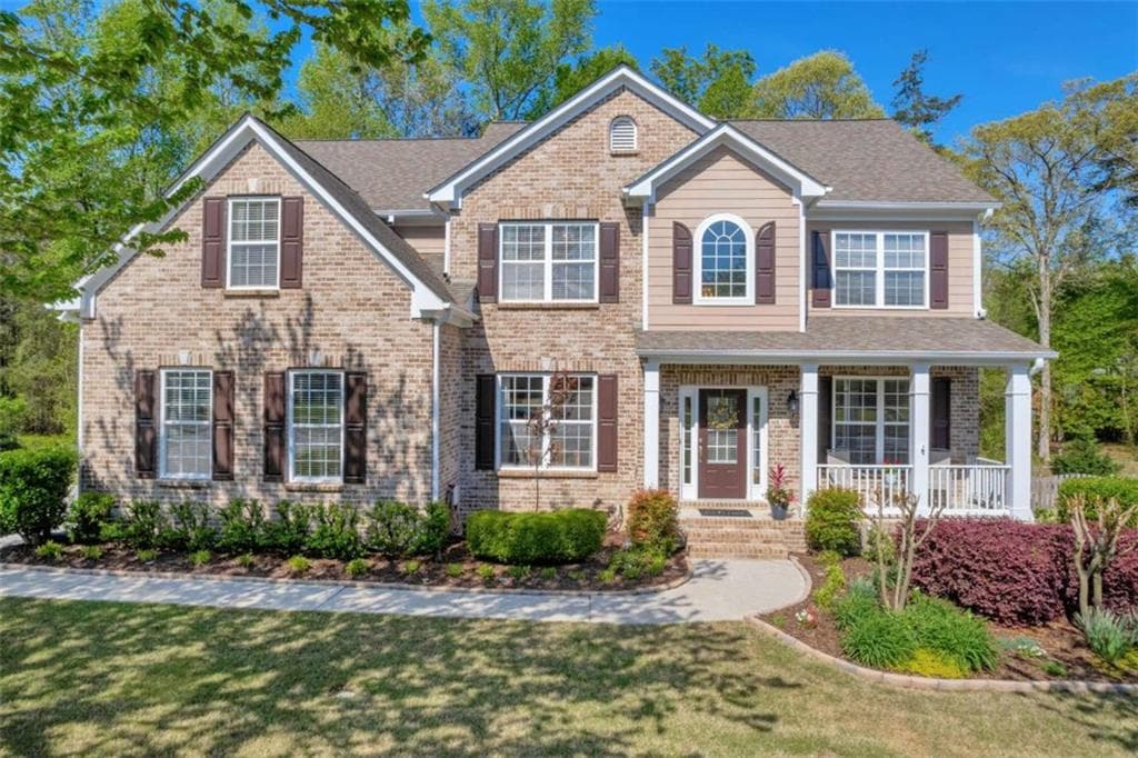 5 bedroom, 4 bathroom single family residence sold at 3311 Lost Meadows Lane, Buford, GA 30519