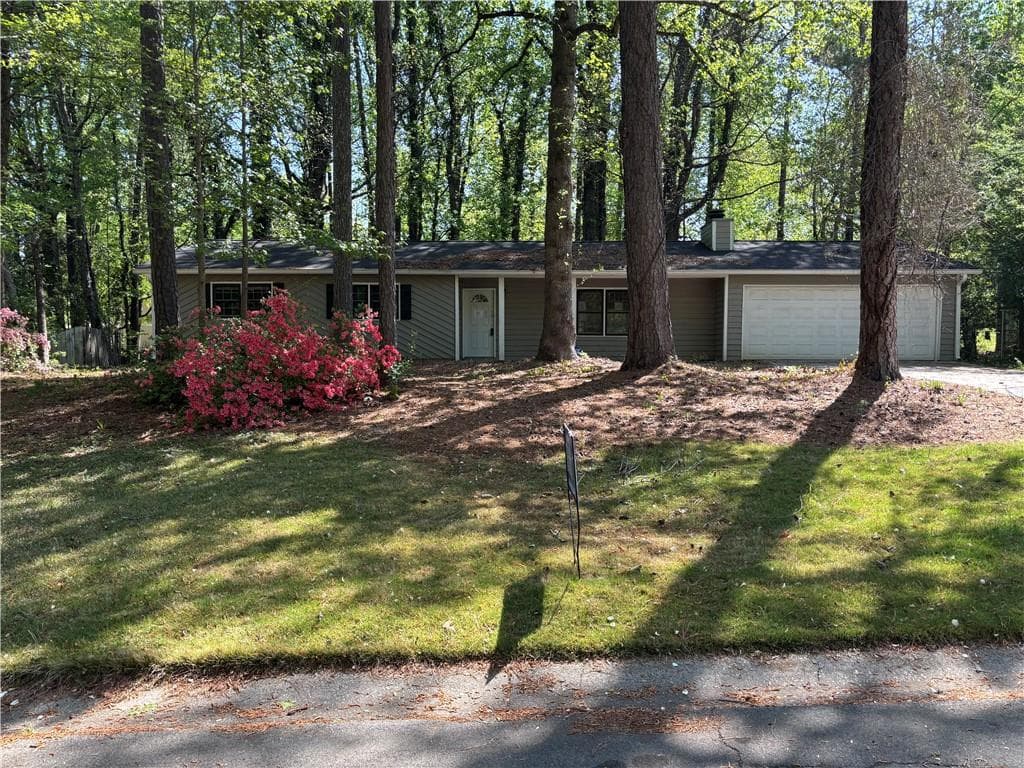 3 bedroom, 3 bathroom single family residence sold at 3347 Sir Lancelot Place, Marietta, GA 30008