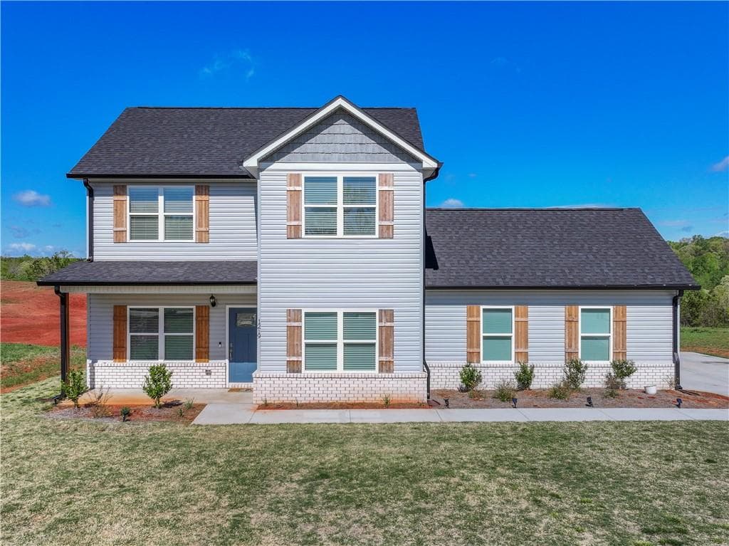 4 bedroom, 3 bathroom single family residence sold at 1219 Dortch Road, Eastanollee, GA 30538