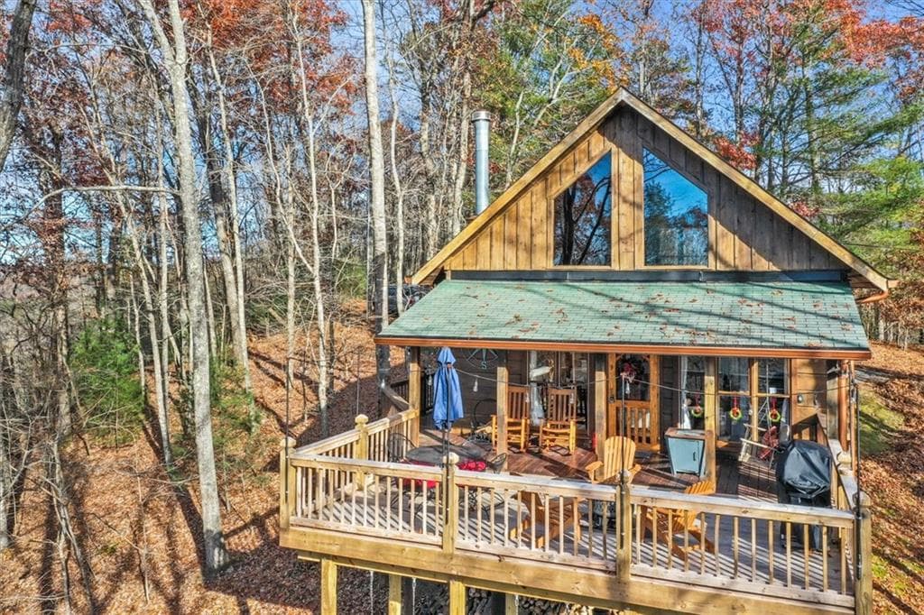 3 bedroom, 2 bathroom single family residence sold at 361 Briar Creek Drive, Ellijay, GA 30540