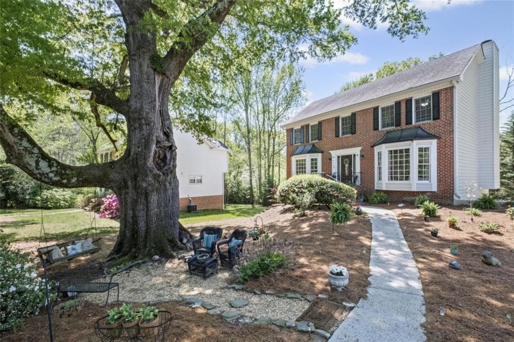 5 bedroom, 4 bathroom single family residence sold at 510 Birch Ridge Court, Roswell, GA 30076