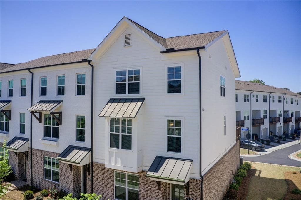 1263 HARVEST PARK Lane, Suwanee, GA 30024 — most recent listing photo