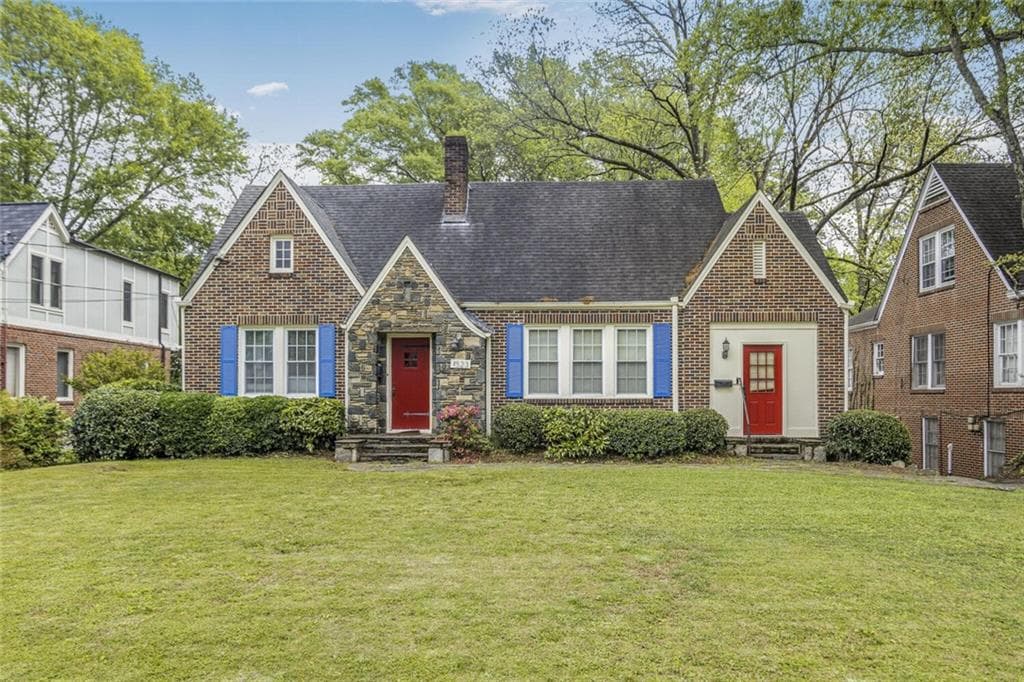 4 bedroom, 3 bathroom single family residence sold at 1523 N Highland Avenue, Atlanta, GA 30306
