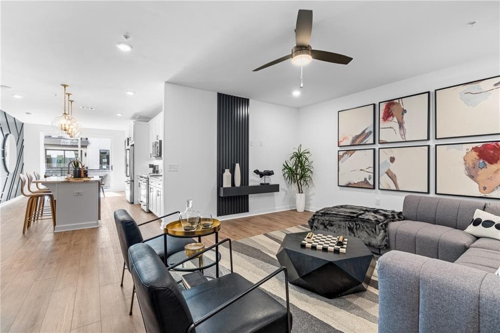 371 Grant Circle 1822, Atlanta, GA 30315 — most recent listing photo