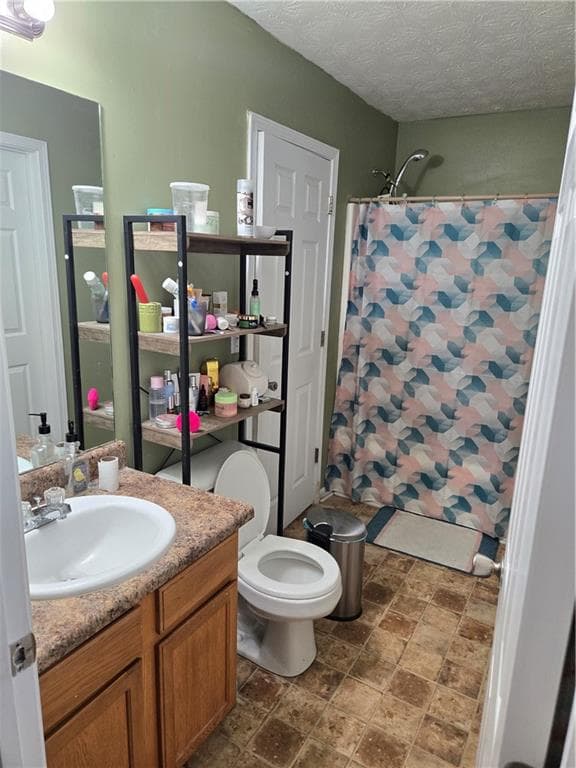 5 bedroom, 3 bathroom, 2,779 sq ft single family residence for sale at 245 Oceanliner Drive, Winder, GA 30680 — photo 9