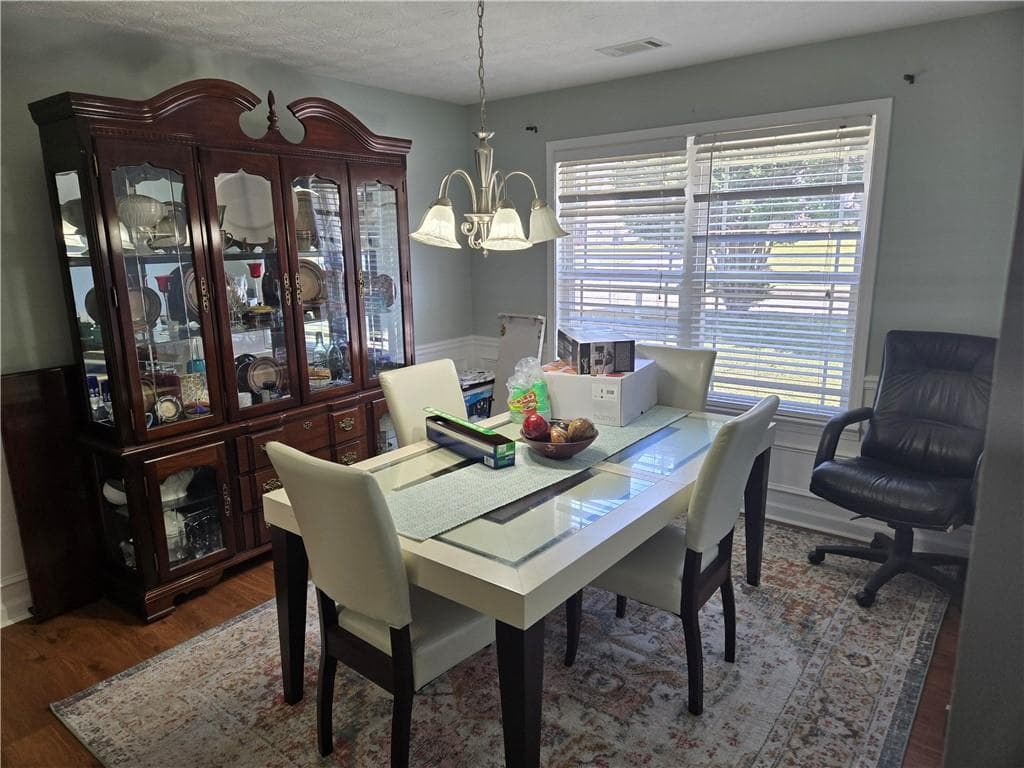 5 bedroom, 3 bathroom, 2,779 sq ft single family residence for sale at 245 Oceanliner Drive, Winder, GA 30680 — photo 3