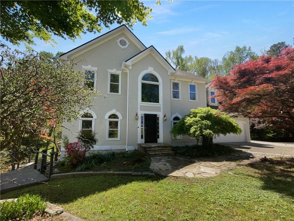 5 bedroom, 4 bathroom single family residence sold at 4580 Saddle Court, Smyrna, GA 30082