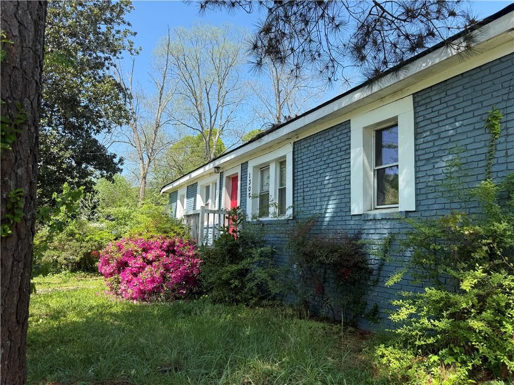 triplex sold at 1307 Washington Avenue, Atlanta, GA 30344