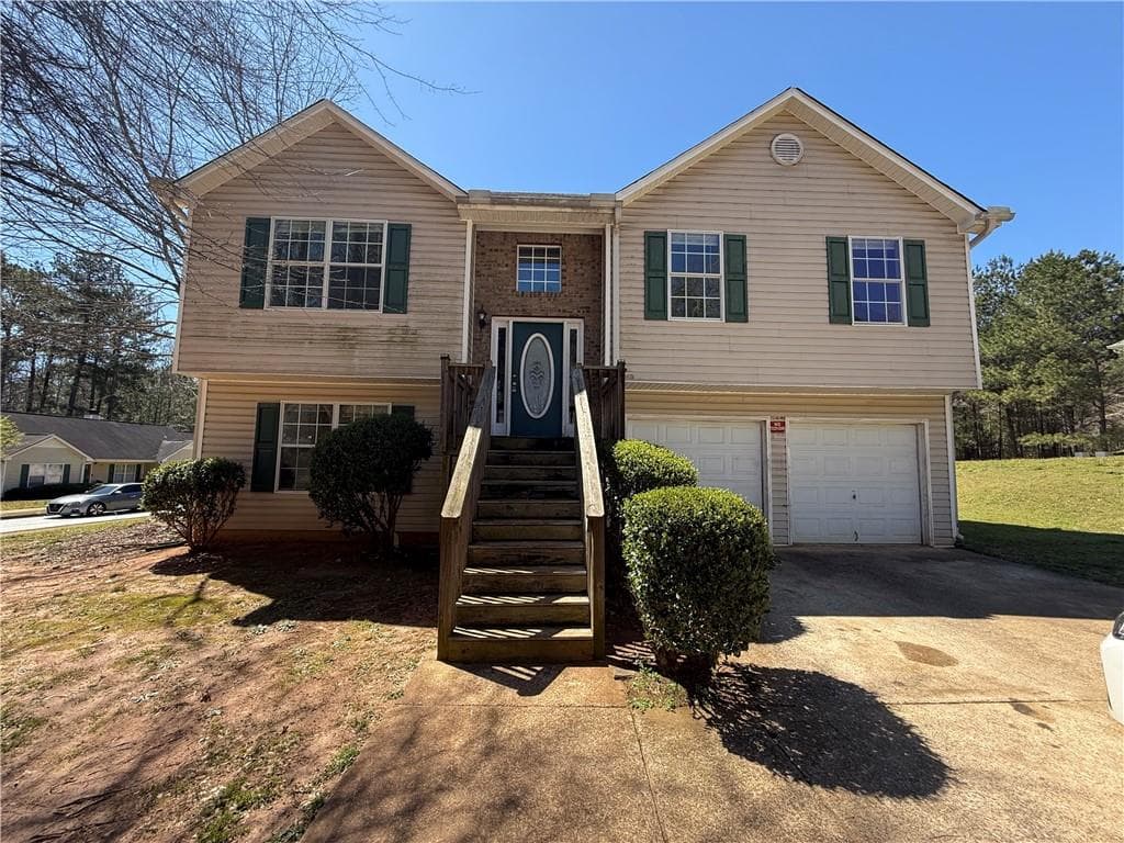 8302 N Sterling Lakes Drive, Covington, GA 30014 — most recent listing photo
