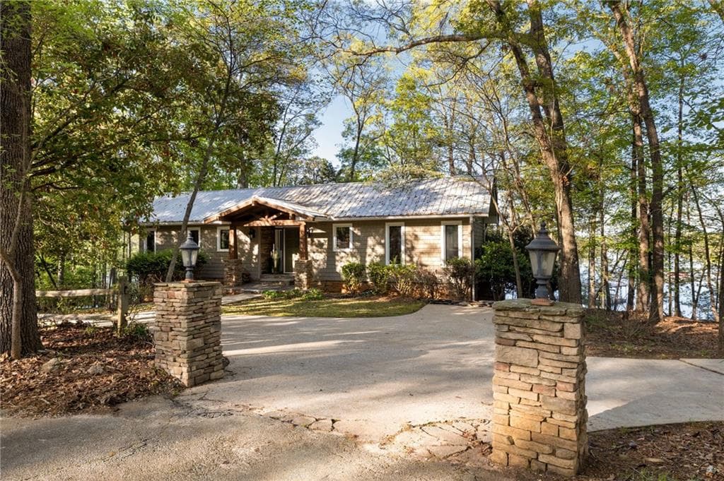 736 Cedar Ridge Road, Hartwell, GA 30643 — most recent listing photo