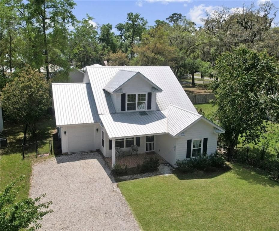 1107 Wayne Street, Darien, GA 31305 — most recent listing photo