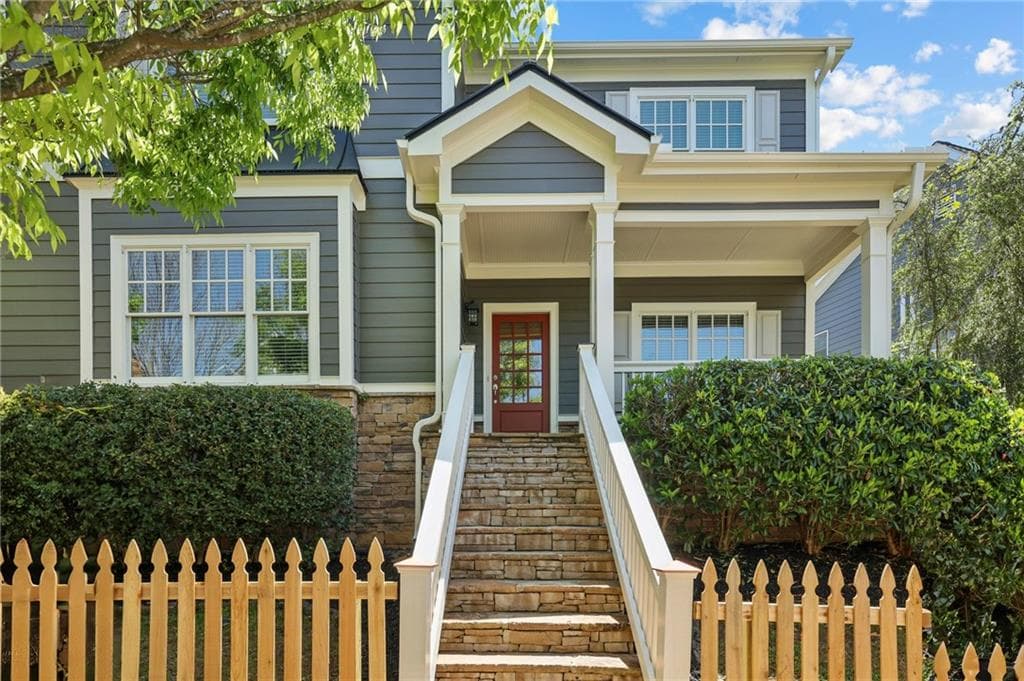 4 bedroom, 4 bathroom single family residence sold at 1605 Gilstrap Lane, Atlanta, GA 30318