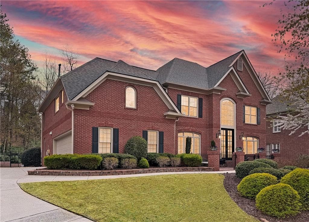 7 bedroom, 5 bathroom single family residence sold at 9250 Nesbit Lakes Drive, Alpharetta, GA 30022