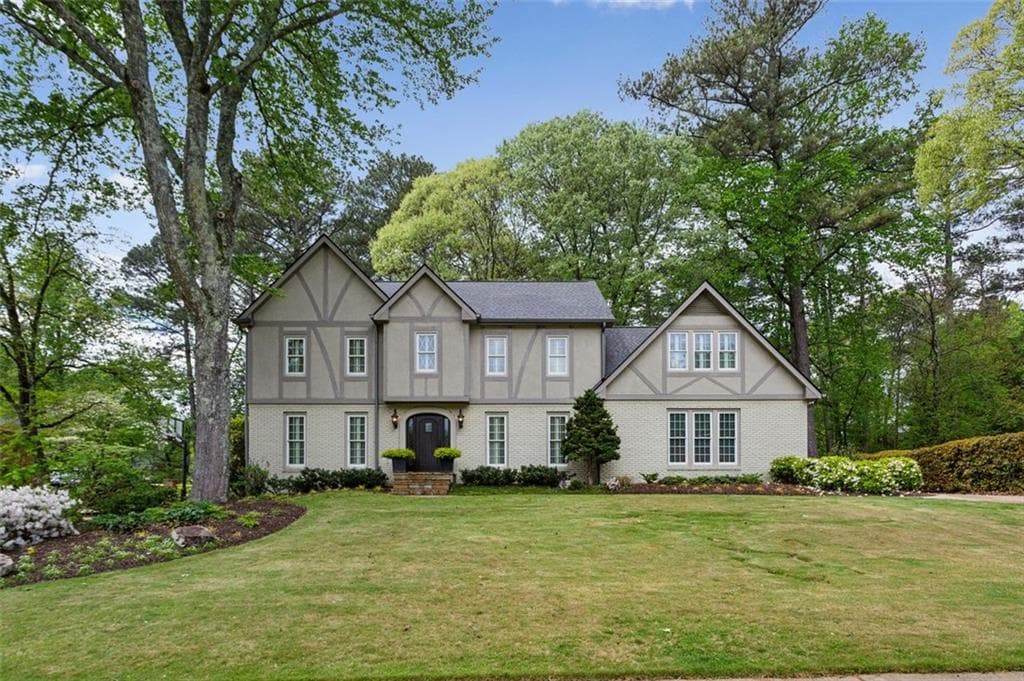 5 bedroom, 4 bathroom single family residence sold at 640 SIBLEY Forest, Marietta, GA 30067