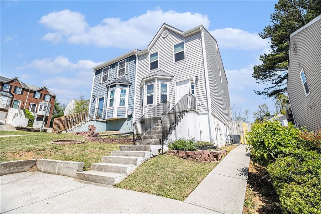 2 bedroom, 3 bathroom townhouse sold at 89 Bridge View Drive, Marietta, GA 30066