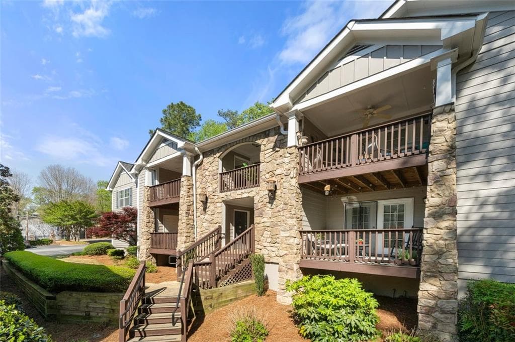 2 bedroom, 2 bathroom condominium sold at 503 Madison Court, Smyrna, GA 30080