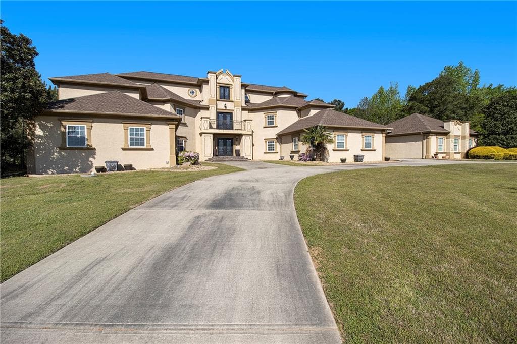6 bedroom, 5 bathroom single family residence sold at 150 White Tail Court, Fayetteville, GA 30214