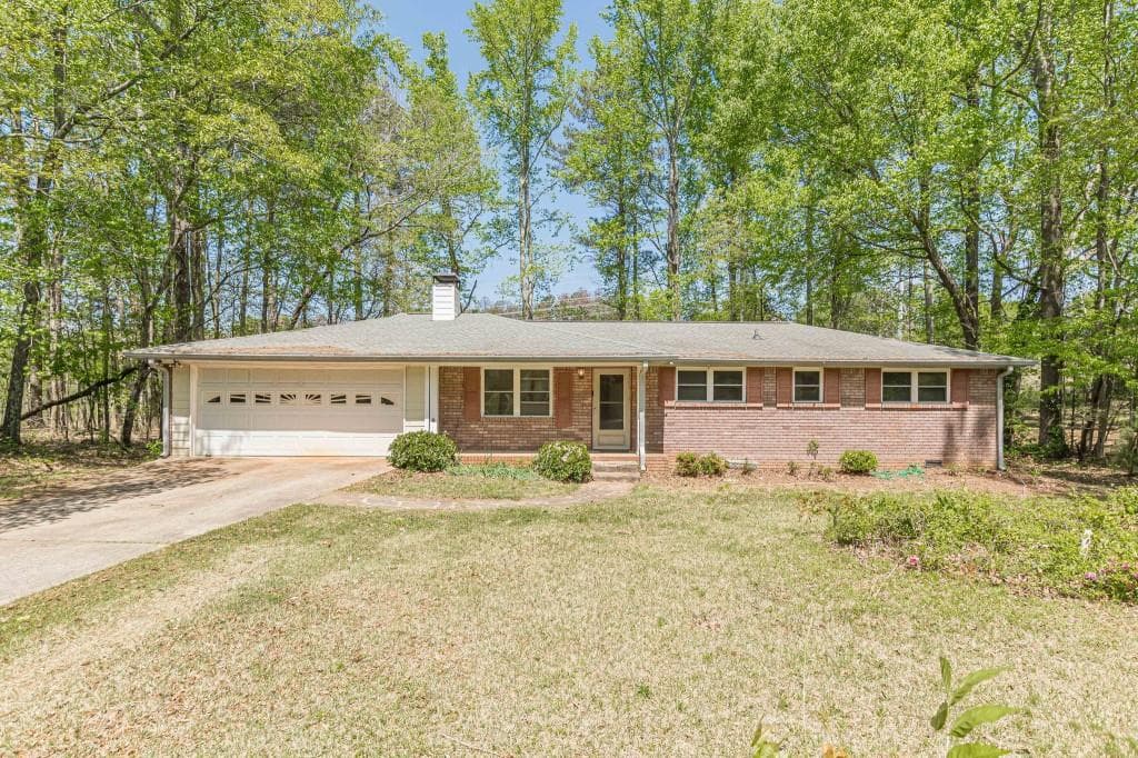 3 bedroom, 2 bathroom single family residence sold at 3830 Nations Drive, Douglasville, GA 30135