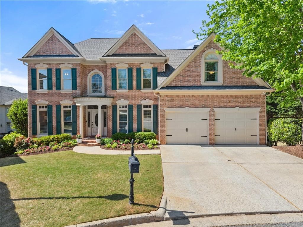 5 bedroom, 5 bathroom single family residence sold at 3295 Millwood Trail, Smyrna, GA 30080