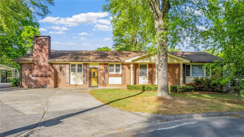 2 bedroom, 2 bathroom single family residence sold at 108 Lovell Lane, Rome, GA 30165