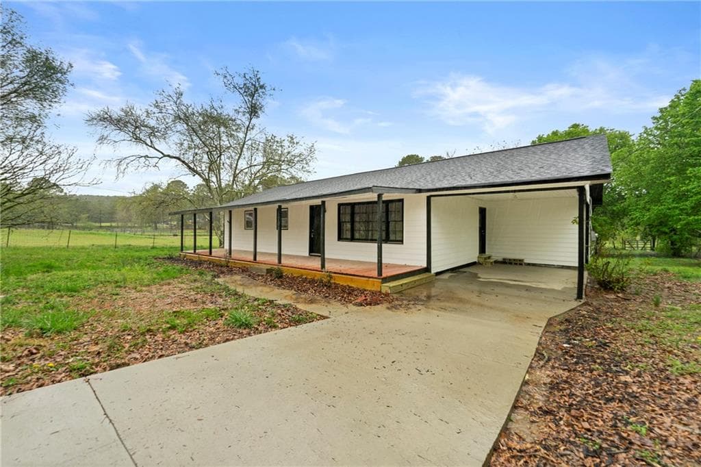 3 bedroom, 2 bathroom single family residence sold at 3795 Antioch Road, Cedartown, GA 30125