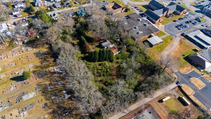 1 bedroom, 1 bathroom other for sale at 101 E Chambers Street, Forsyth, GA 31029 — photo 8